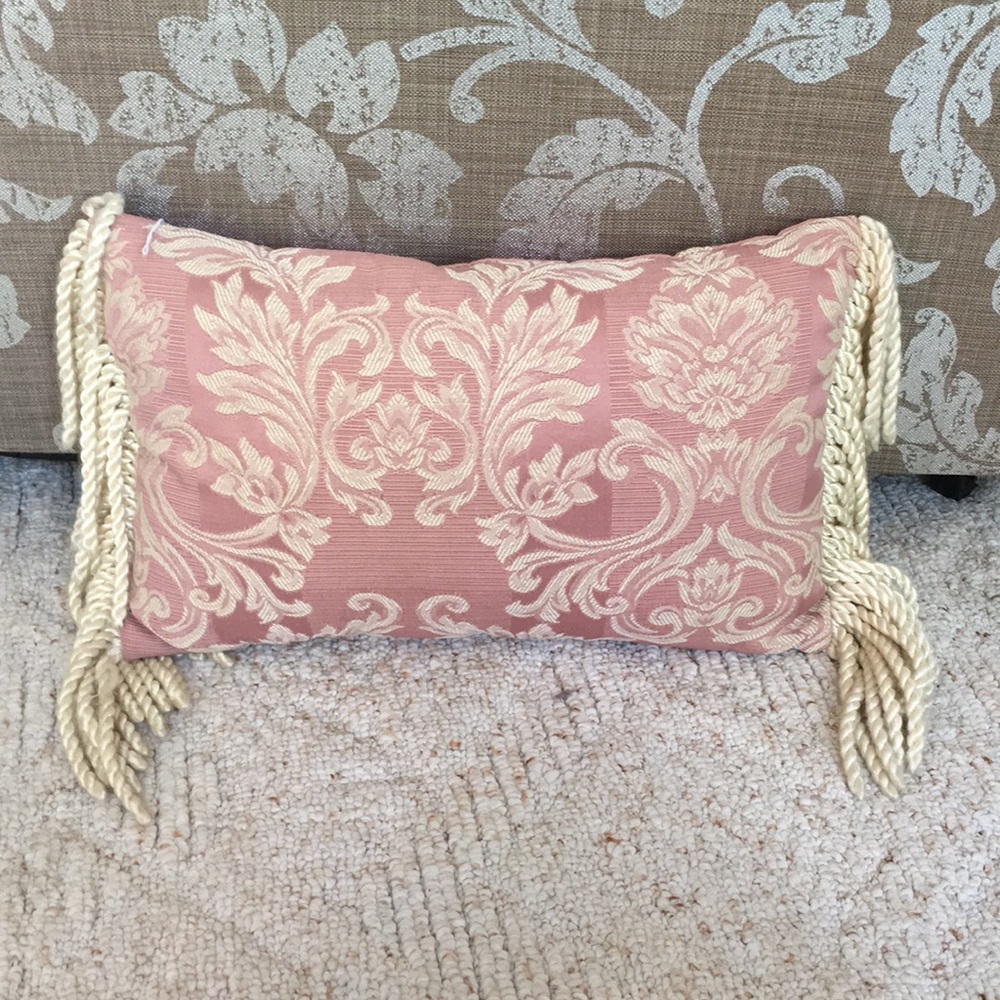 Pillow bundle - Picture 3 of 3